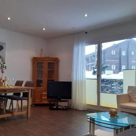 Ferienwohnung Mit Bergblick In Apartman Grächen